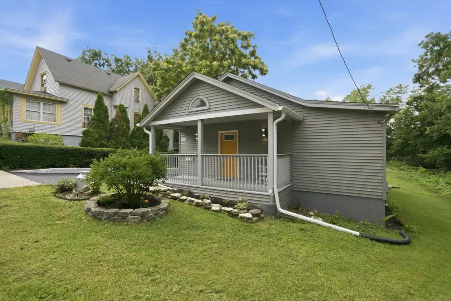 303 Dwight Street, Elgin, IL 60120 - #2