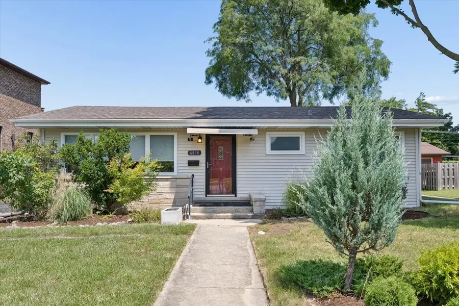 6838 Beckwith Road, Morton Grove, IL 60053 - #2
