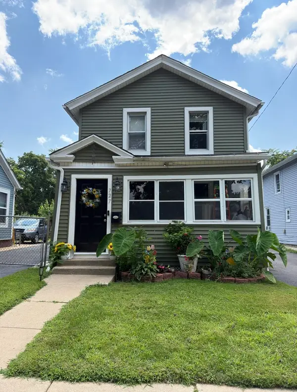 727 Superior Street, Aurora, IL 60505