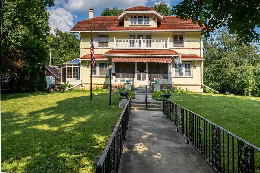 412 N Main Avenue, Minier, IL 61759 - #2