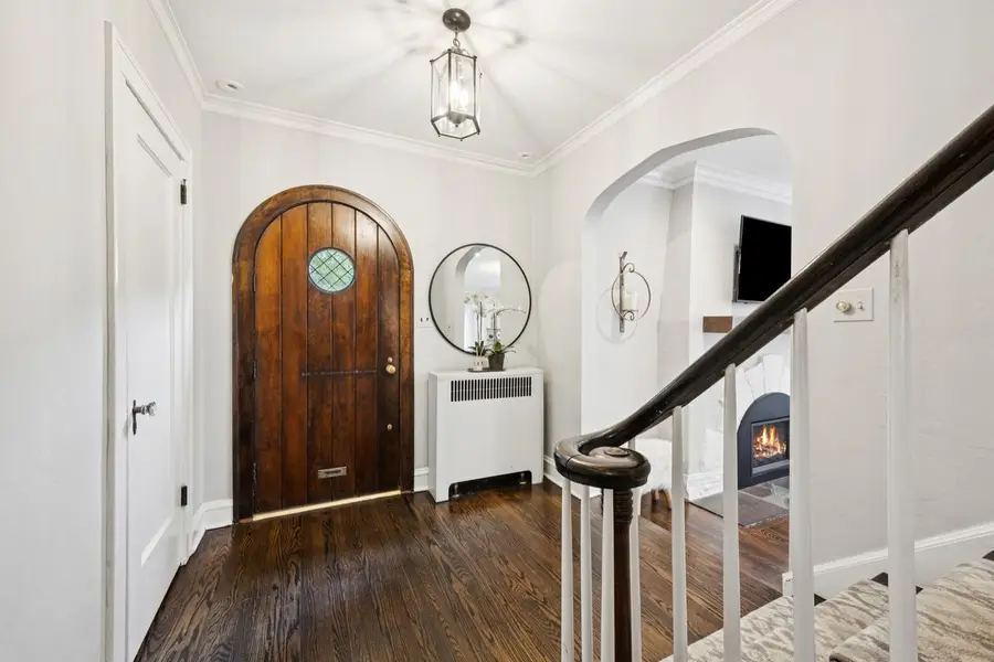 2019 Beechwood Avenue, Wilmette, IL 60091 - #2