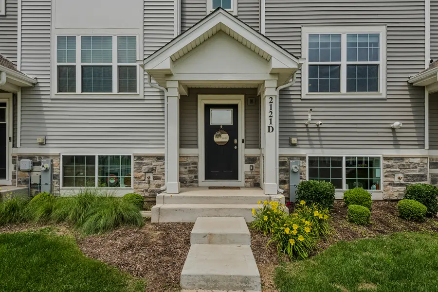 2121 Sassafras Way #D, Wonder Lake, IL 60097 - #2