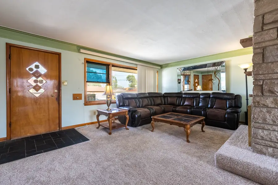 427 Luella Avenue, Calumet City, IL 60409 - #3