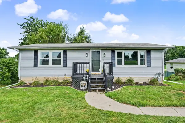 408 S 10th Avenue, New Windsor, IL 61465