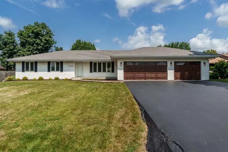 7242 Moss Canyon Road, Cherry Valley, IL 61016 - #1