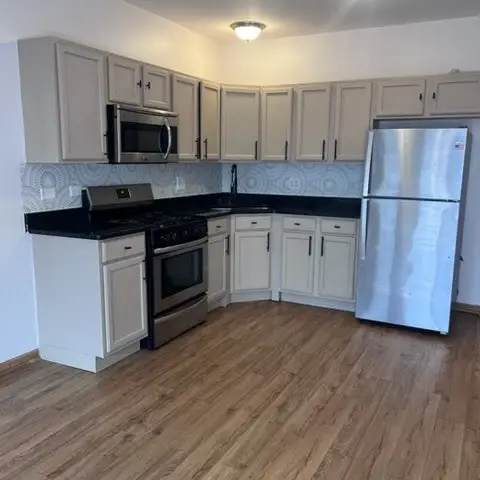 7955 S Manistee Avenue, Chicago, IL 60617 - #2