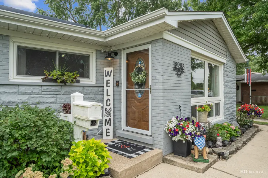 15255 Millard Avenue, Midlothian, IL 60445 - #3