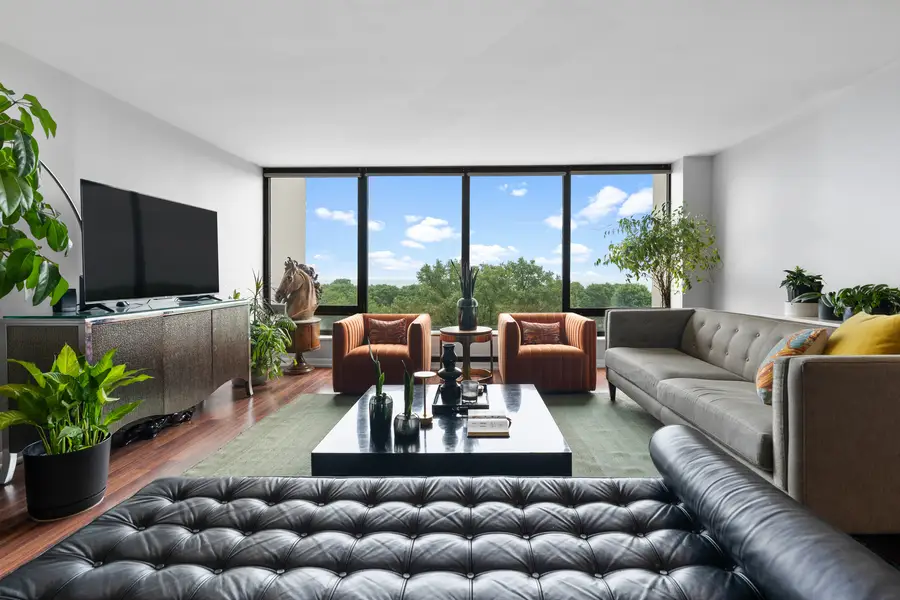 5445 N Sheridan Road #804, Chicago, IL 60640 - #2
