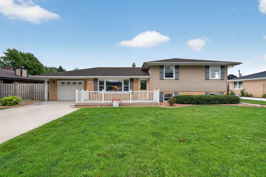 1817 Root Street, Crest Hill, IL 60403 - #2