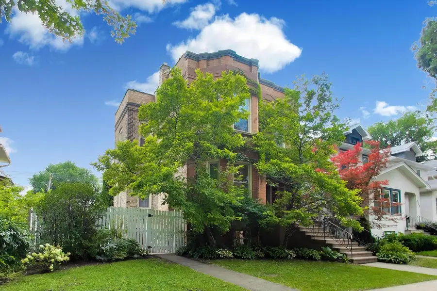 534 S East Avenue, Oak Park, IL 60304 - #2