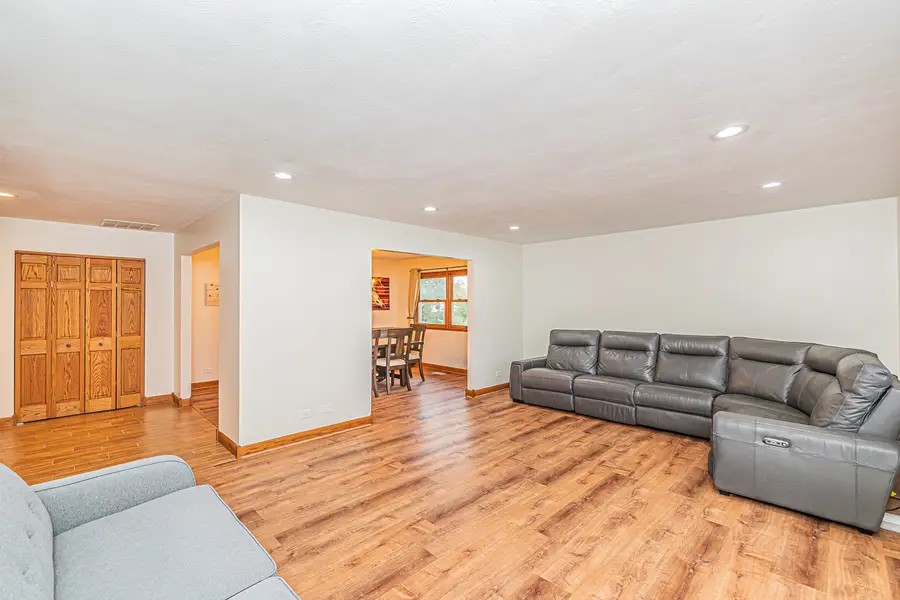 105 Mendon Lane, Schaumburg, IL 60193 - #2
