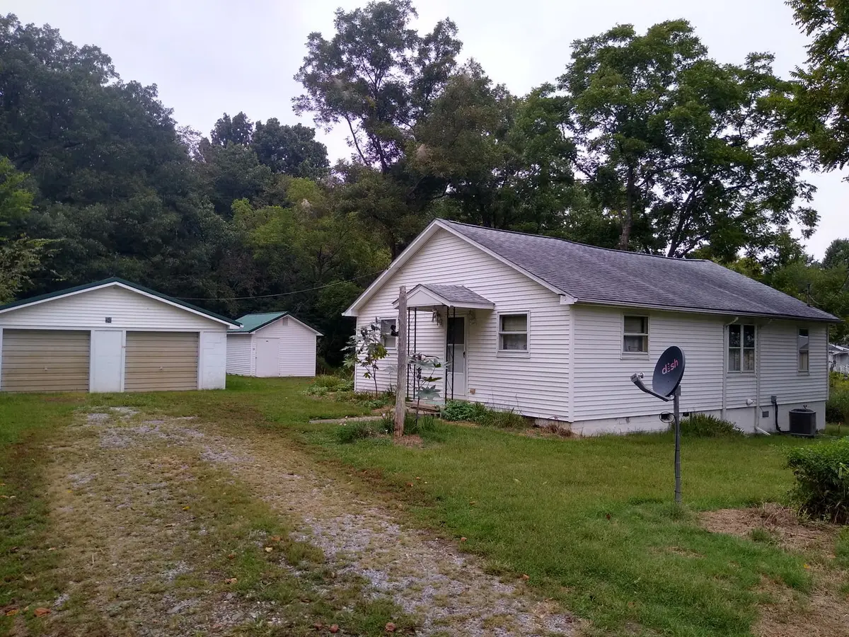 54 North Street, New Burnside, IL 62967 - #1