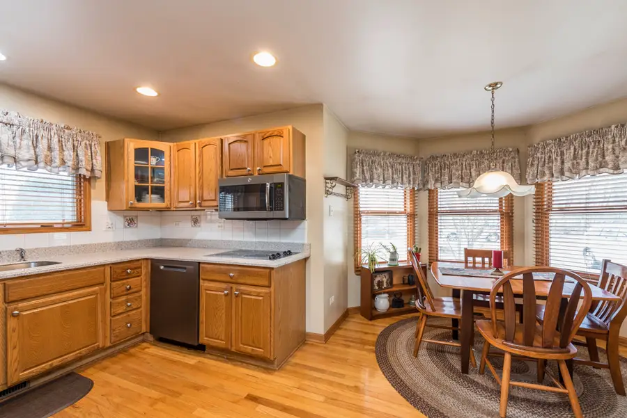 1417 April Lane, Winthrop Harbor, IL 60096 - #3