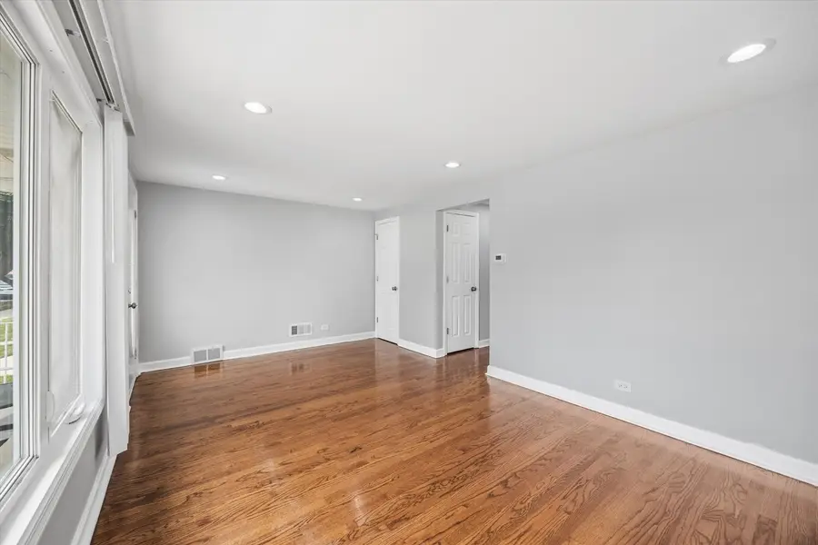 5153 S Oak Park Avenue, Chicago, IL 60638 - #3