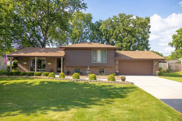 302 Birch Drive, Shorewood, IL 60404