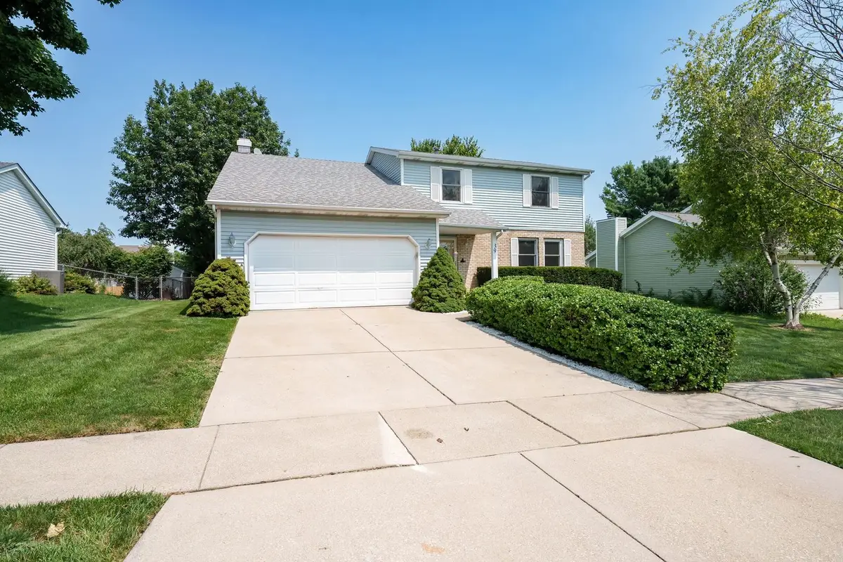 39 Aberdeen Way, Bloomington, IL 61704 - #1