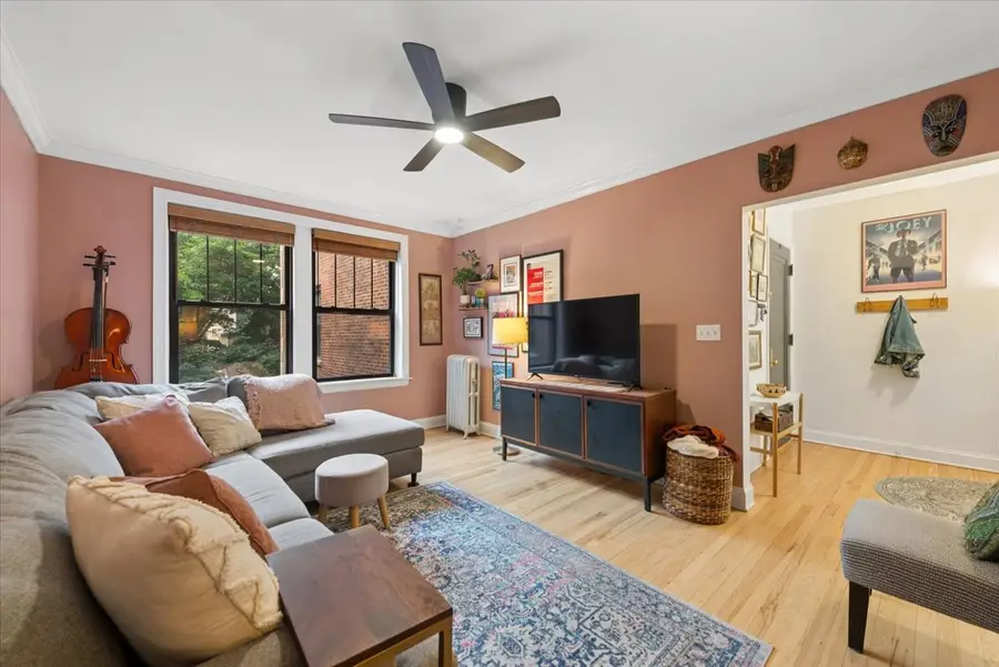 5952 N Lakewood Avenue #2W, Chicago, IL 60660 - #2