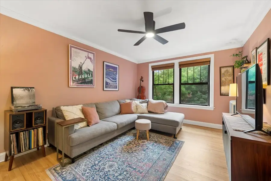5952 N Lakewood Avenue #2W, Chicago, IL 60660 - #3