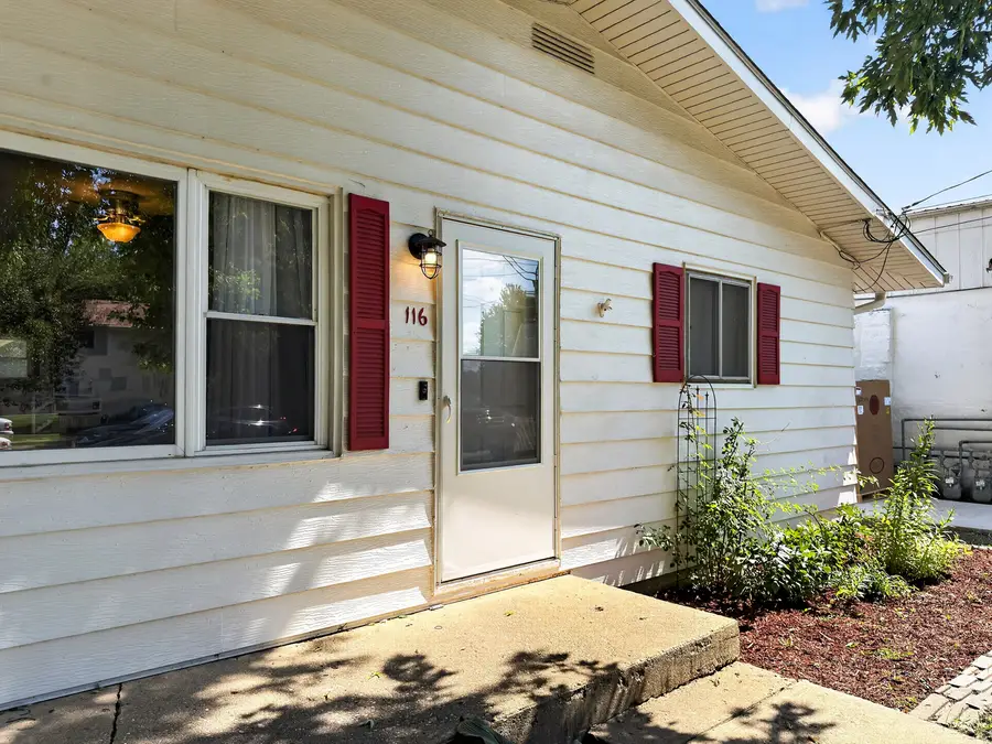 116 N Hickory Street, Waterman, IL 60556 - #3