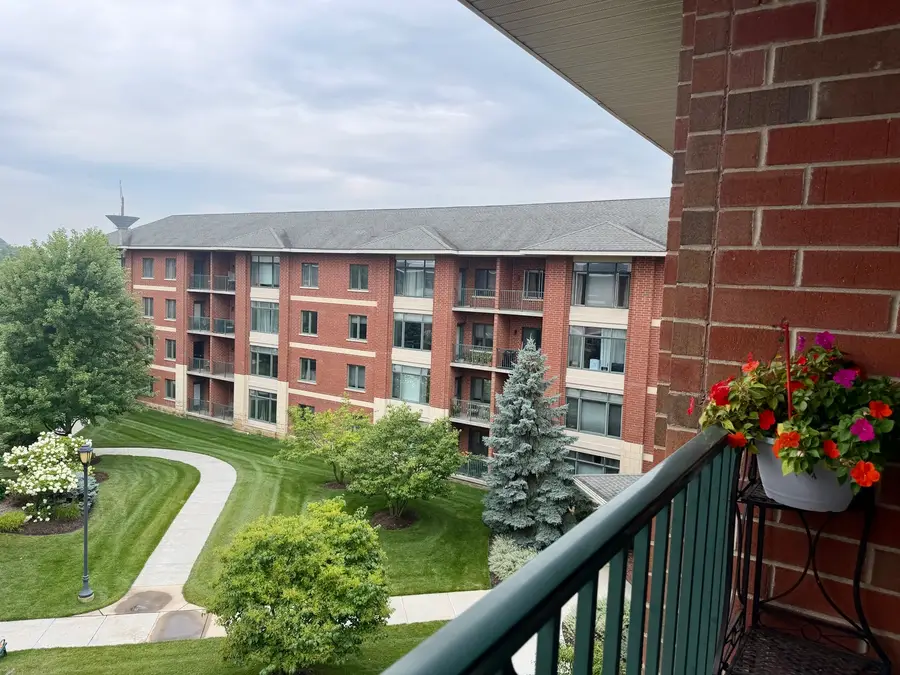 845 E 22nd Street #B-417, Lombard, IL 60148 - #2