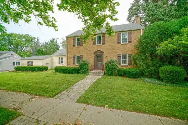 1205 W 6th Avenue, Rochelle, IL 61068
