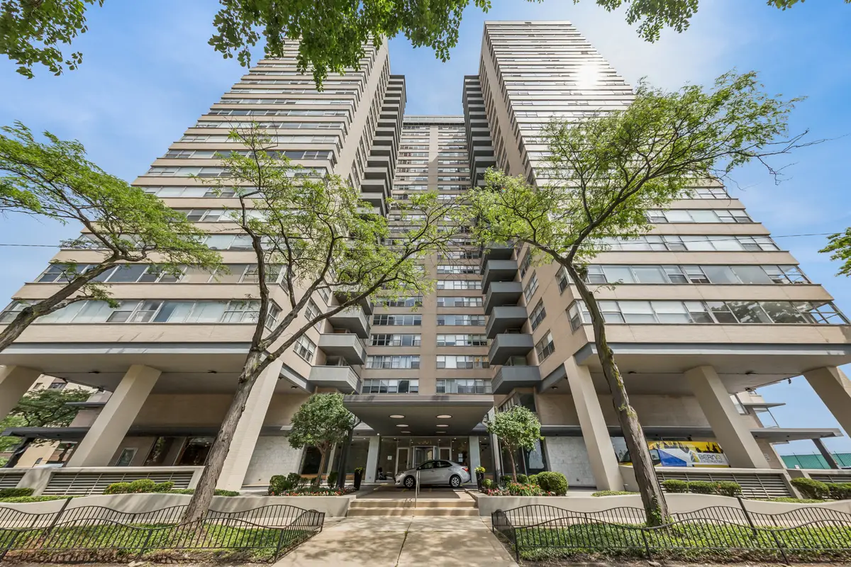 6301 N Sheridan Road #11K, Chicago, IL 60660 - #1