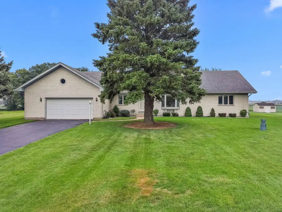 23110 Norma Lane, Harvard, IL 60033 - #2