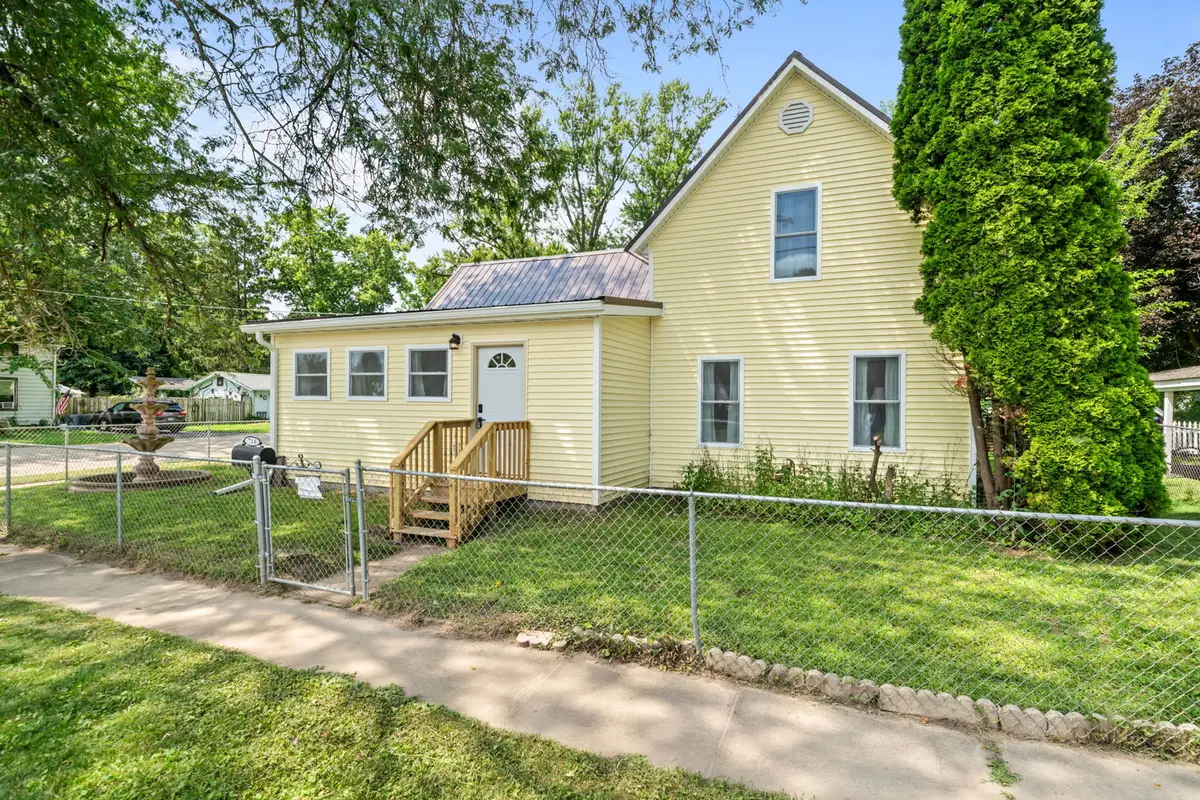 710 S 2nd Street, Oregon, IL 61061 - #1
