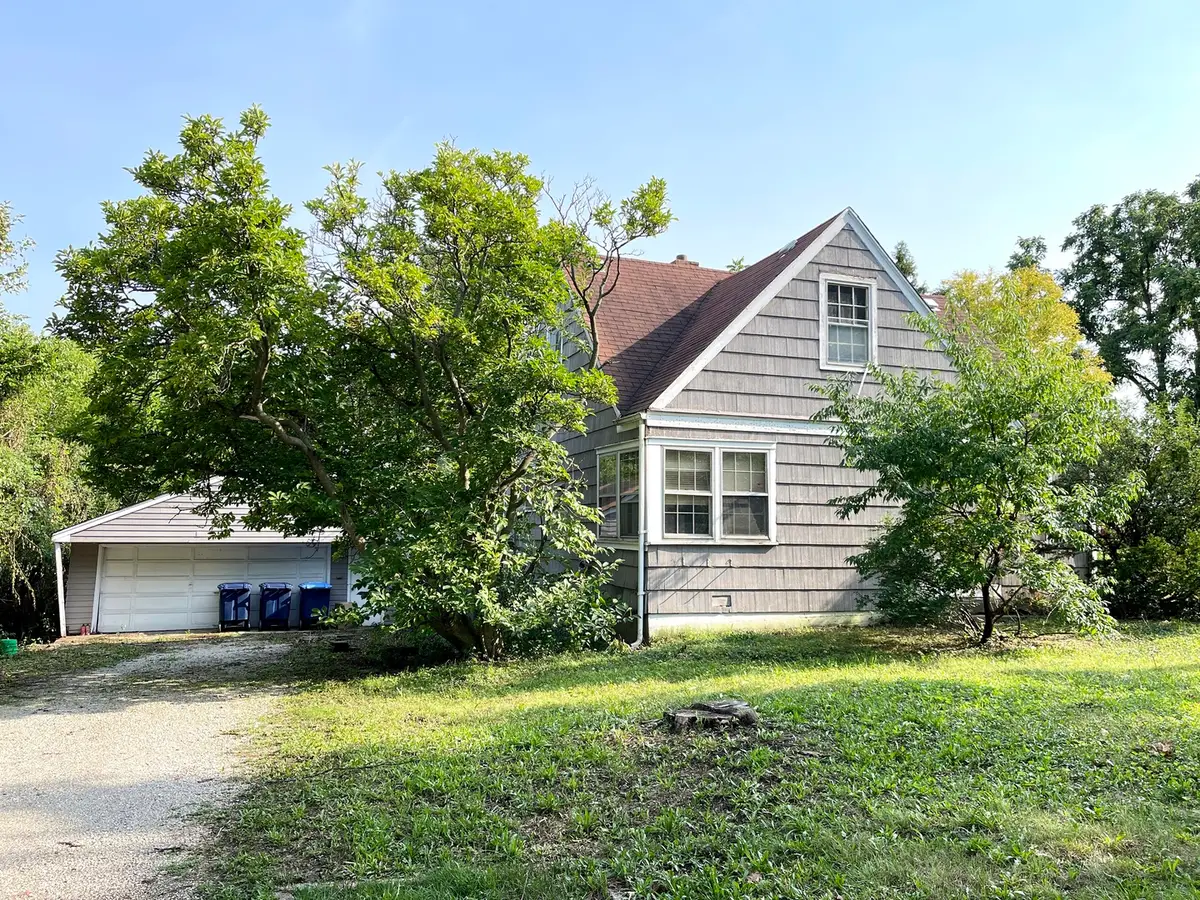 141 Plainfield Road, Darien, IL 60561 - #1