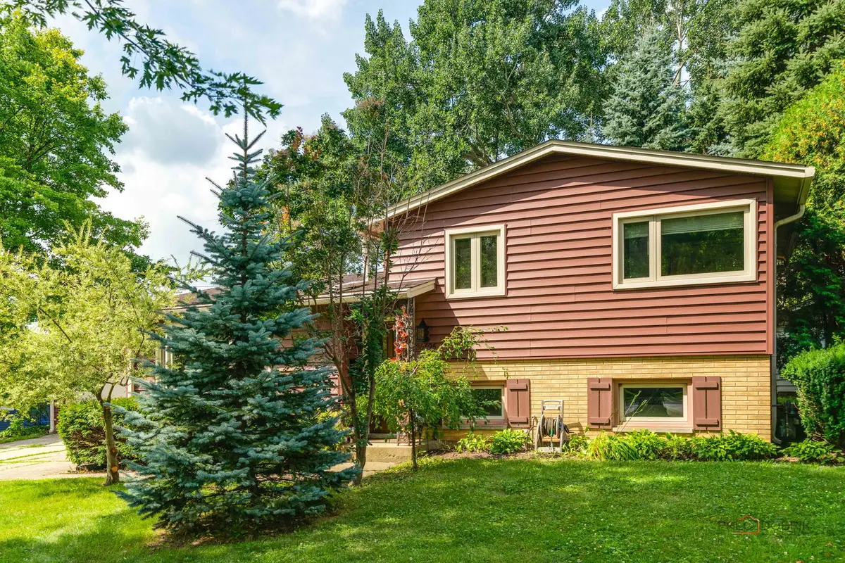 36696 N Grandwood Drive, Gurnee, IL 60031 - #1