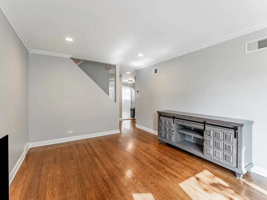 3238 N Nottingham Avenue, Chicago, IL 60634 - #3