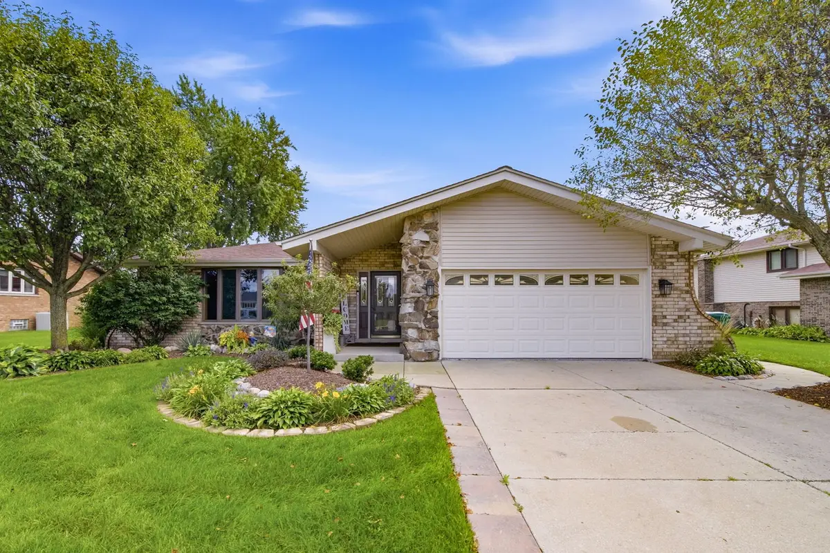 8129 Bob O Link Road, Orland Park, IL 60462 - #1