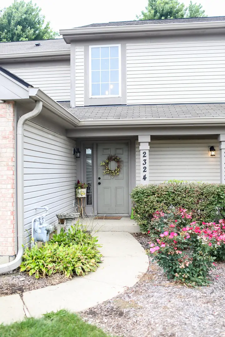 2324 College Green Drive, Elgin, IL 60123 - #1