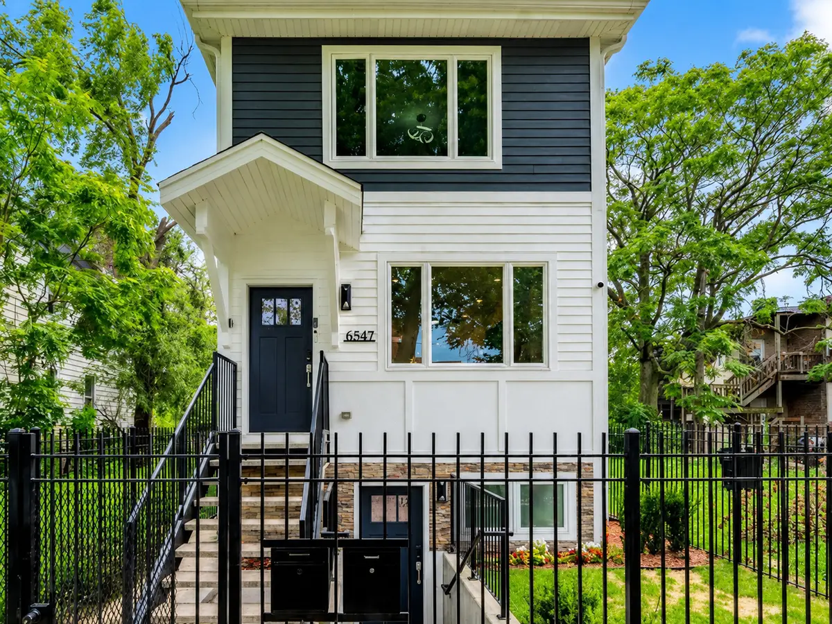 6547 S Evans Avenue, Chicago, IL 60637 - #1