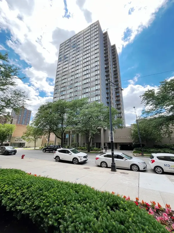 5320 N Sheridan Road #2110, Chicago, IL 60640