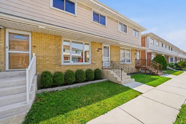 9837 Garden Court, Schiller Park, IL 60176 - #1