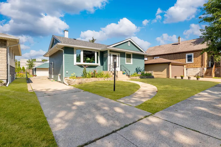 4604 Maple Avenue, Forest View, IL 60402 - #2