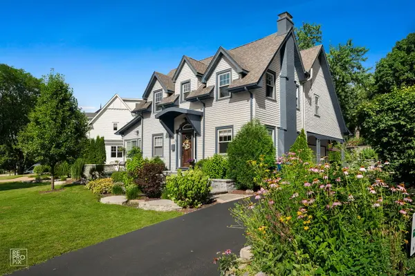 353 Western Avenue, Clarendon Hills, IL 60514