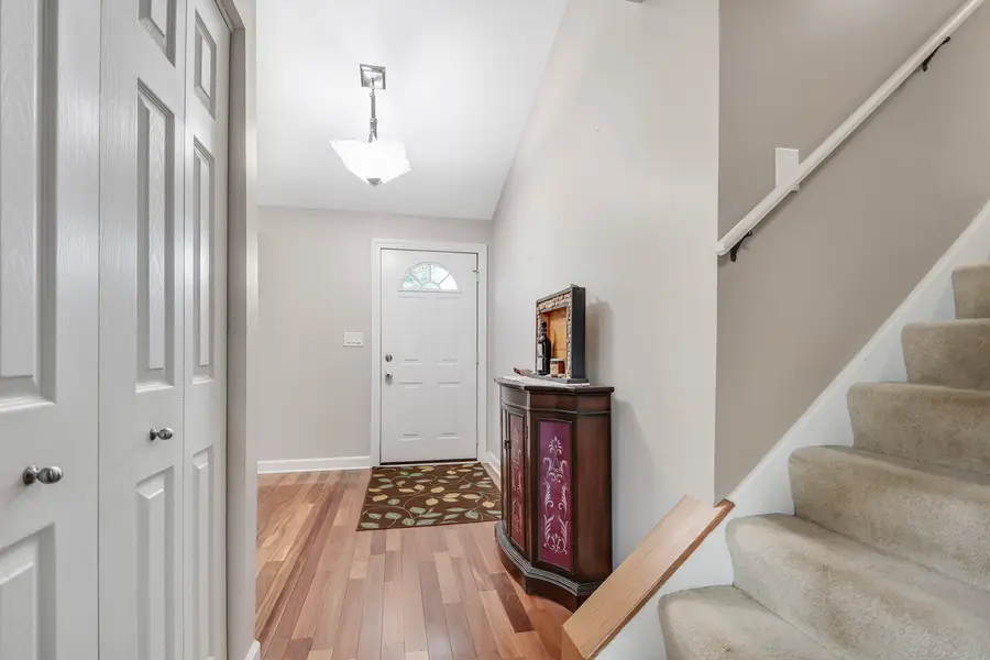 613 Gavin Avenue, Romeoville, IL 60446 - #2