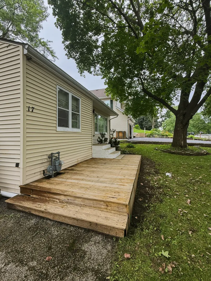 17 Indian Trail, Lake In The Hills, IL 60156 - #2