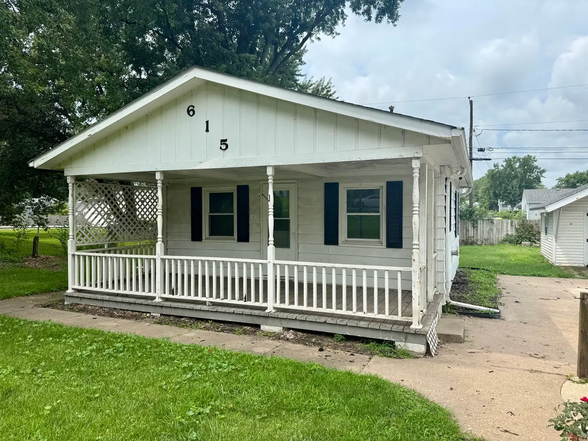 615 5th Street, Colona, IL 61241 - #1