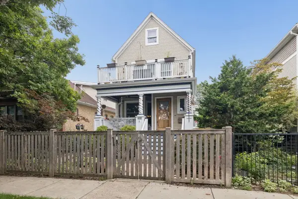 4658 N Kennicott Avenue, Chicago, IL 60630