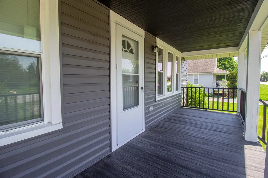 19109 Wentworth Avenue, Lansing, IL 60438 - #3
