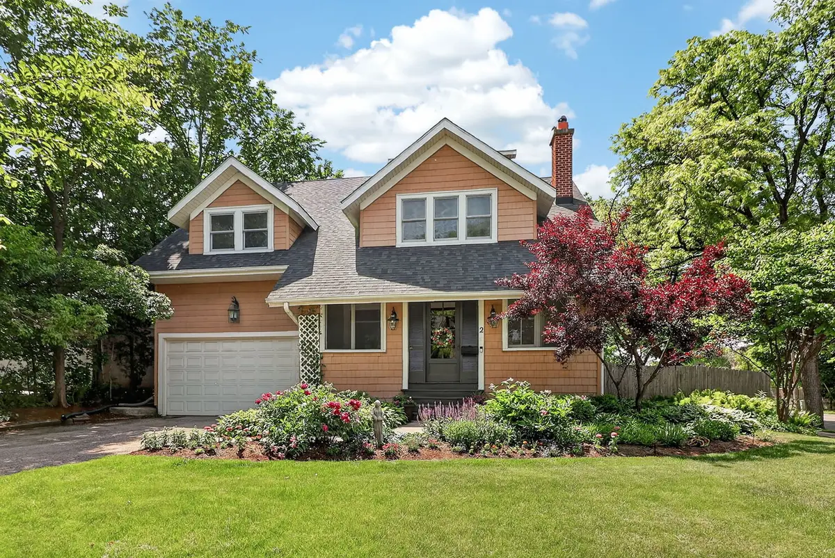 2 S Stough Street, Hinsdale, IL 60521 - #1