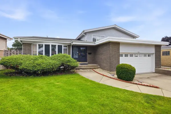 461 Dorothy Drive, Des Plaines, IL 60016