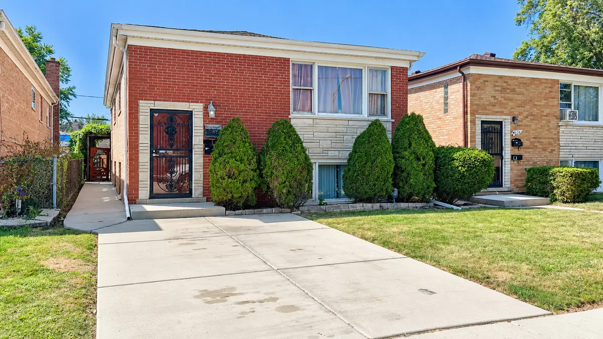 1636 N 33rd Avenue, Melrose Park, IL 60160 - #1