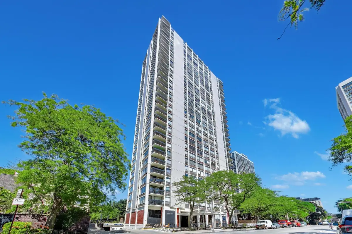 1455 N Sandburg Terrace #808B, Chicago, IL 60610 - #1