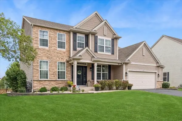 711 Jorstad Drive, North Aurora, IL 60542