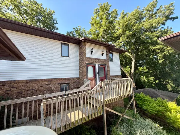 8504 Ridgewood Road #602, Rock Island, IL 61201