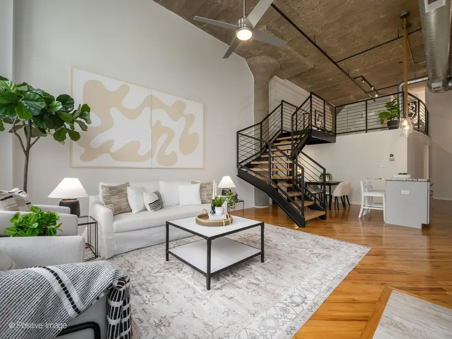 758 N Larrabee Street #220, Chicago, IL 60610 - #2